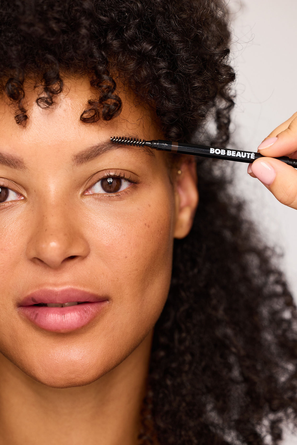 Speak with Your Brows: The Brow Pencil That Defines Elegantly