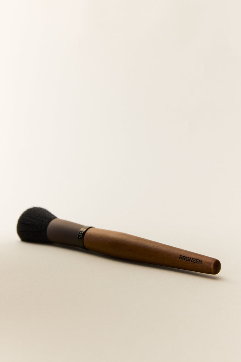 The Bronzer Brush
