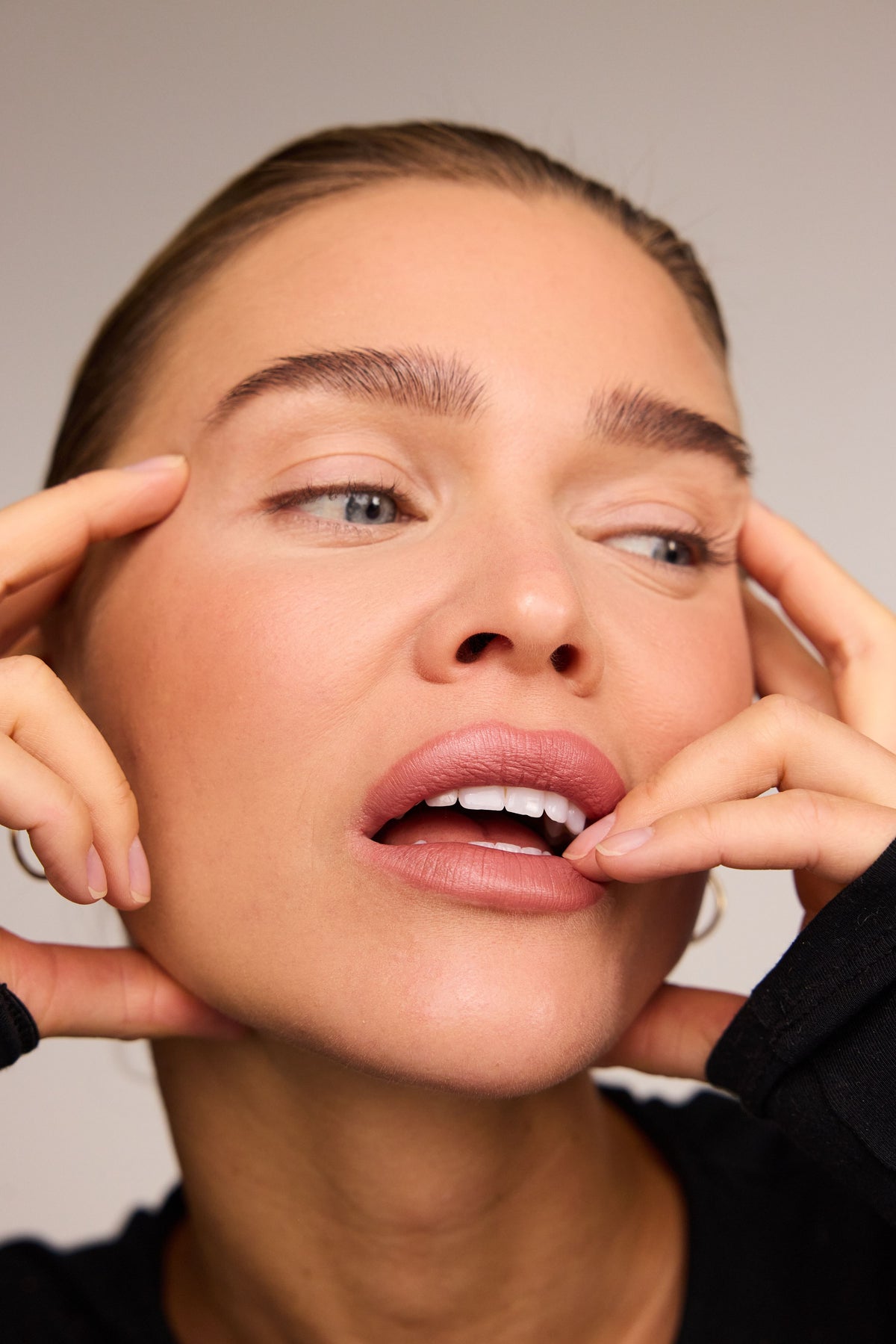 The Satin Signature Lipstick
